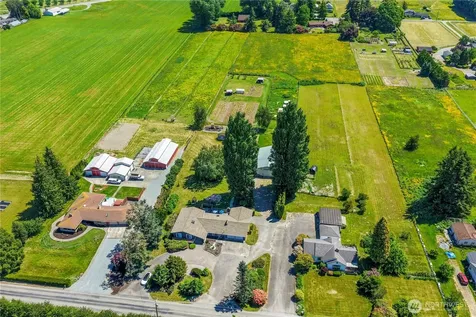14799 Avon Allen Road Mount Vernon WA 98273