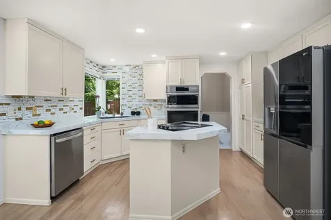 4020 262nd Place SE Sammamish WA 98029