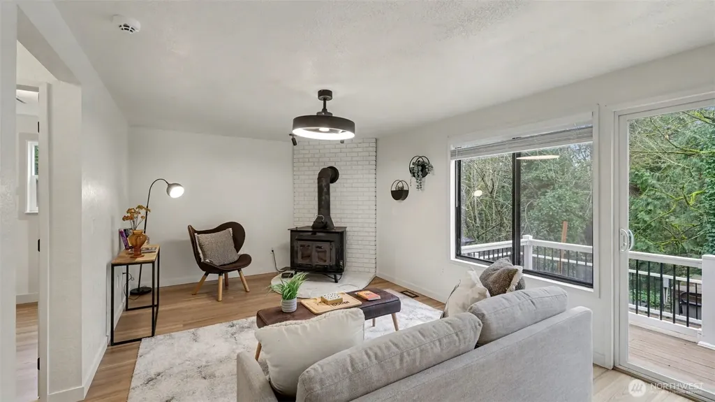 26118 147th Place SE Kent WA 98042
