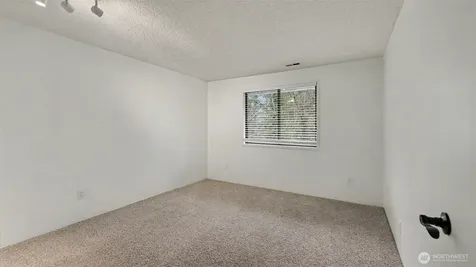 26118 147th Place SE Kent WA 98042