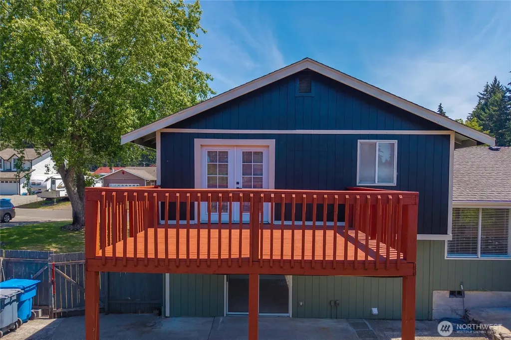 15506 20th Avenue Ct E Tacoma WA 98445