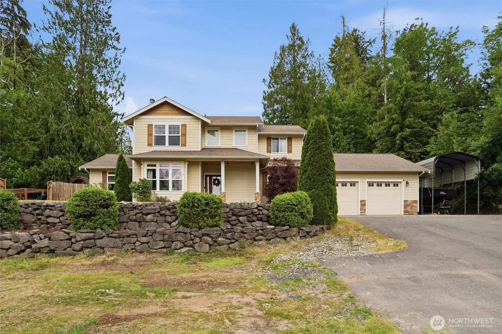 2223 Long Lake Road SE Port Orchard WA 98366