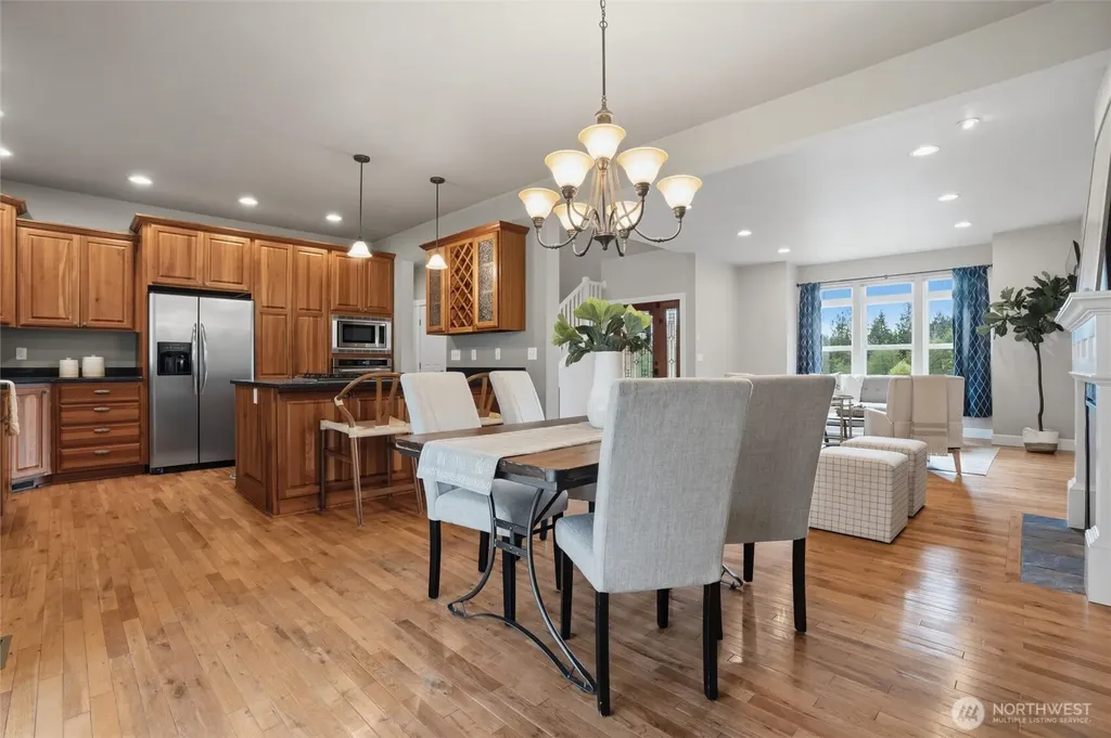 2223 Long Lake Road SE Port Orchard WA 98366