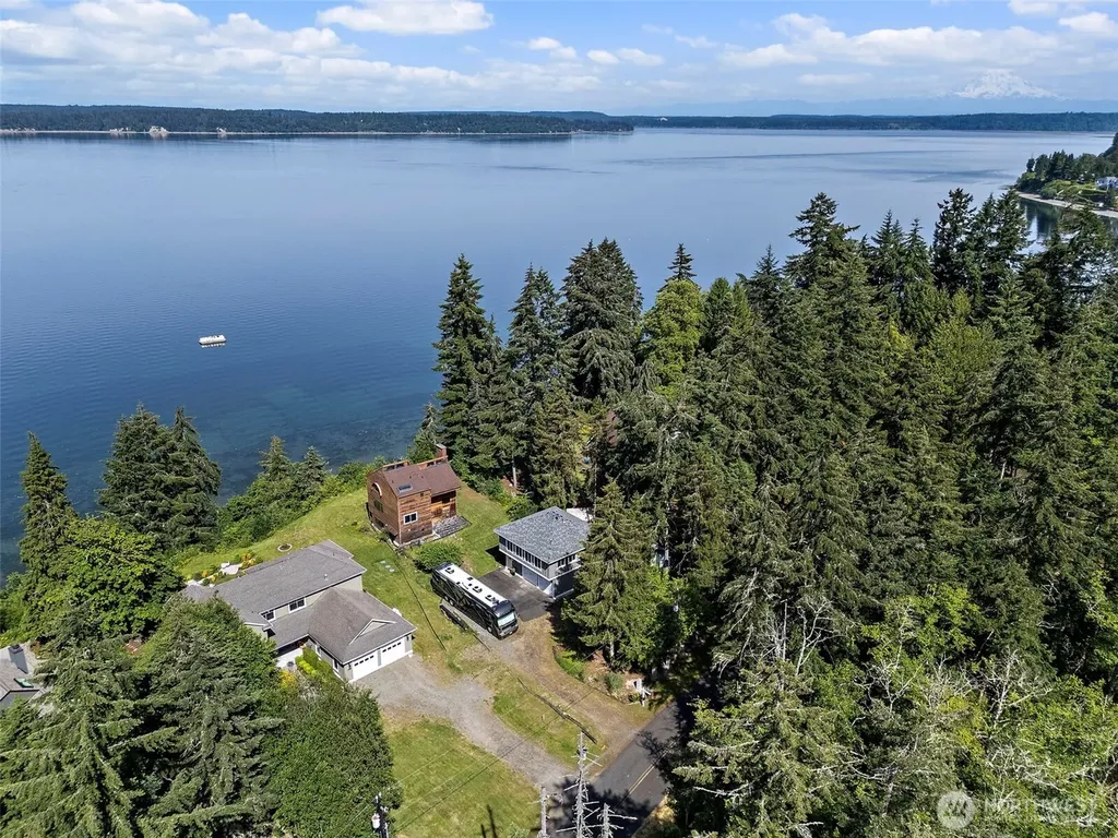 7544 Sandy Point Beach Road NE Olympia WA 98516