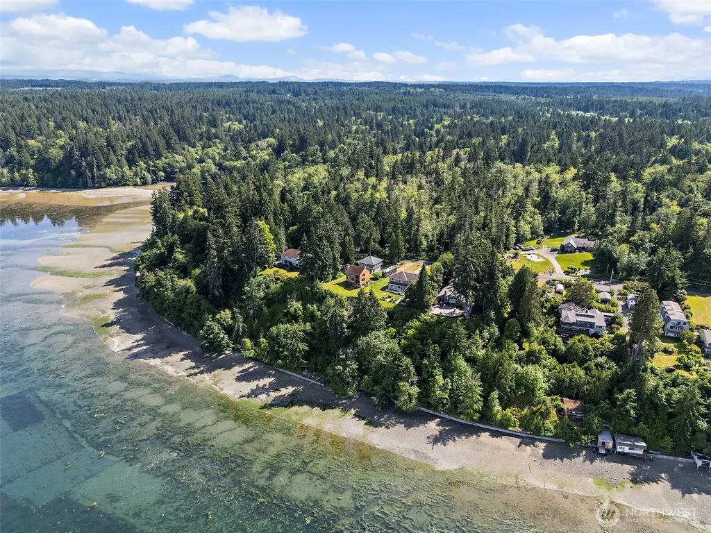 7544 Sandy Point Beach Road NE Olympia WA 98516