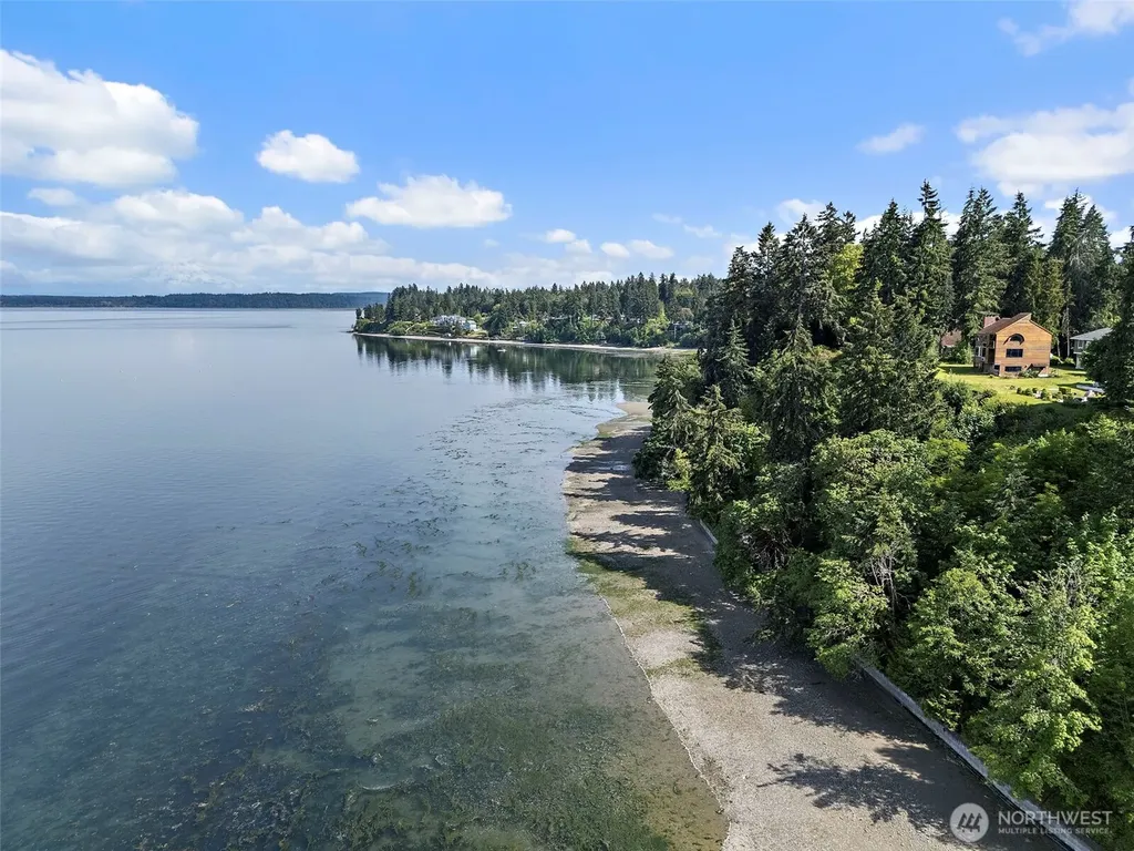 7544 Sandy Point Beach Road NE Olympia WA 98516