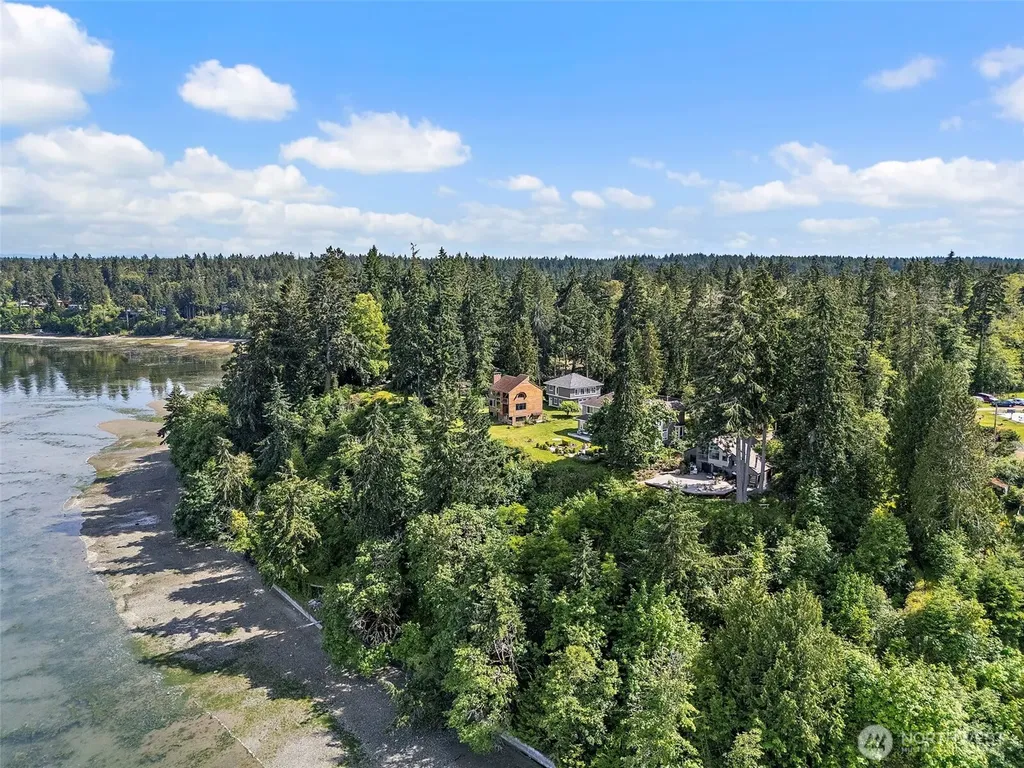 7544 Sandy Point Beach Road NE Olympia WA 98516