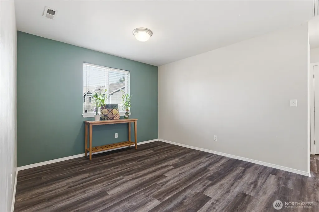 1335 E 51st Street Tacoma WA 98404