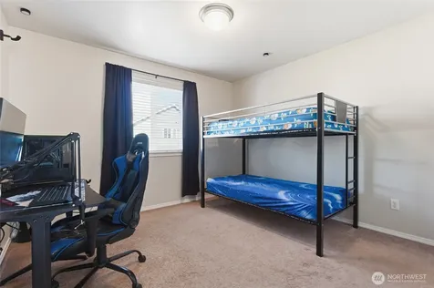 1335 E 51st Street Tacoma WA 98404