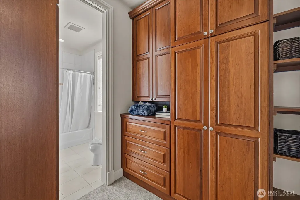142 7th Avenue Kirkland WA 98033