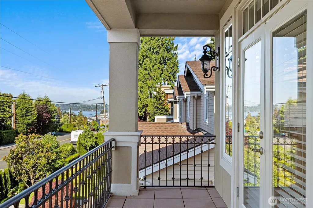 142 7th Avenue Kirkland WA 98033