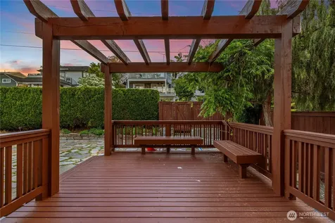 142 7th Avenue Kirkland WA 98033