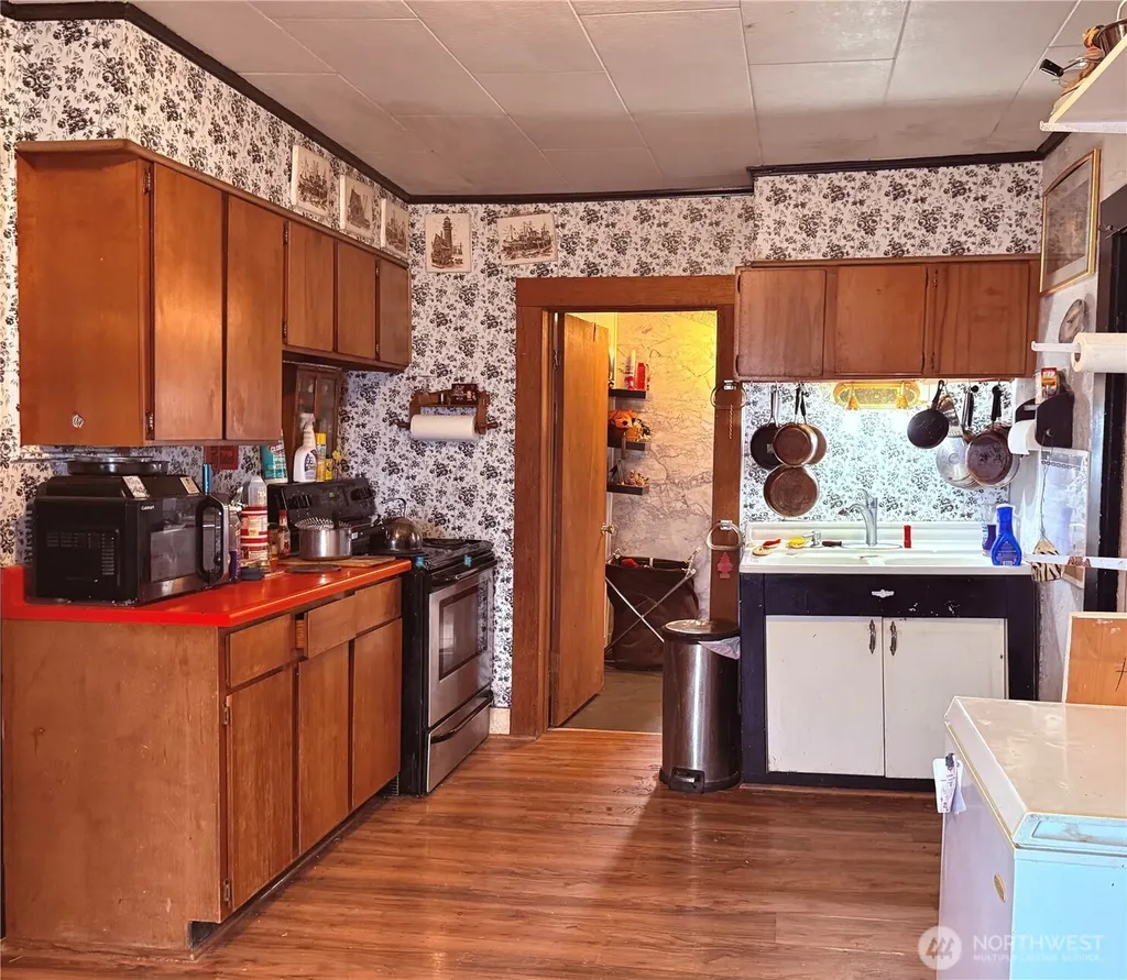 8 S 4th Street Harrington WA 99134