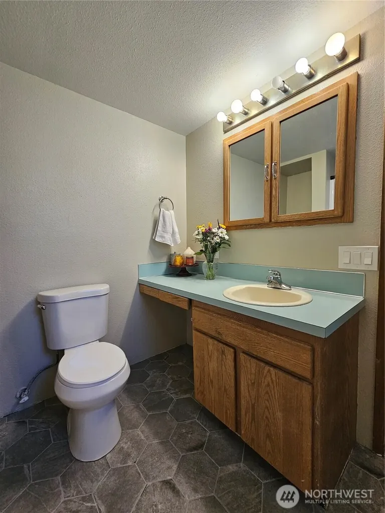 321 E Beck Street Mccleary WA 98557
