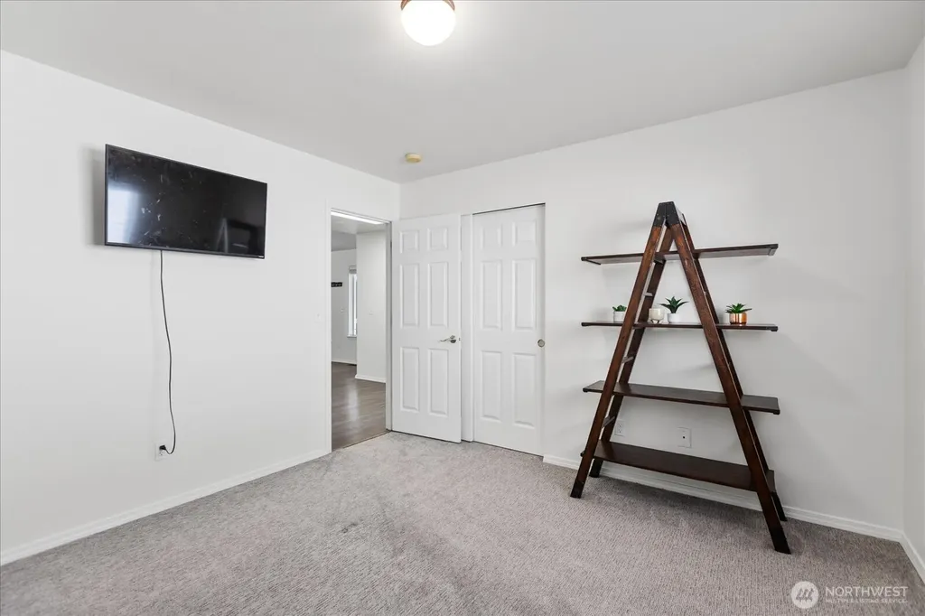 4903 72nd Drive NE Marysville WA 98270