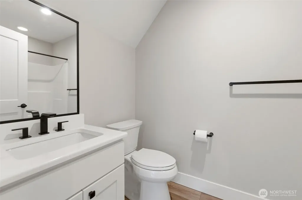 10124 274th Street Graham WA 98338