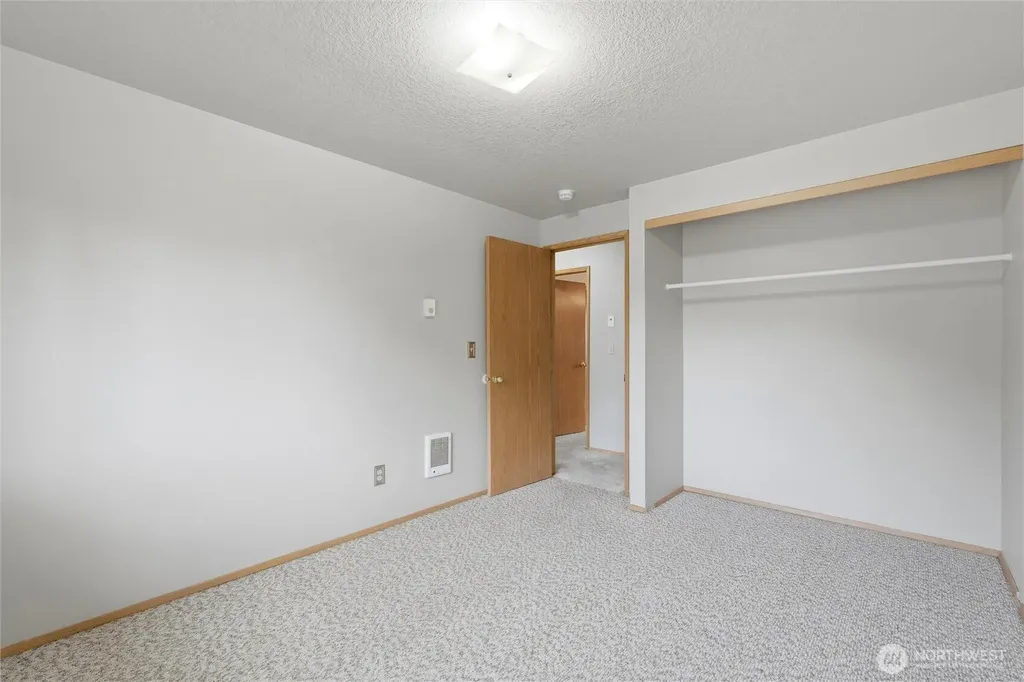 1908 Hawthorne Court Woodland WA 98674