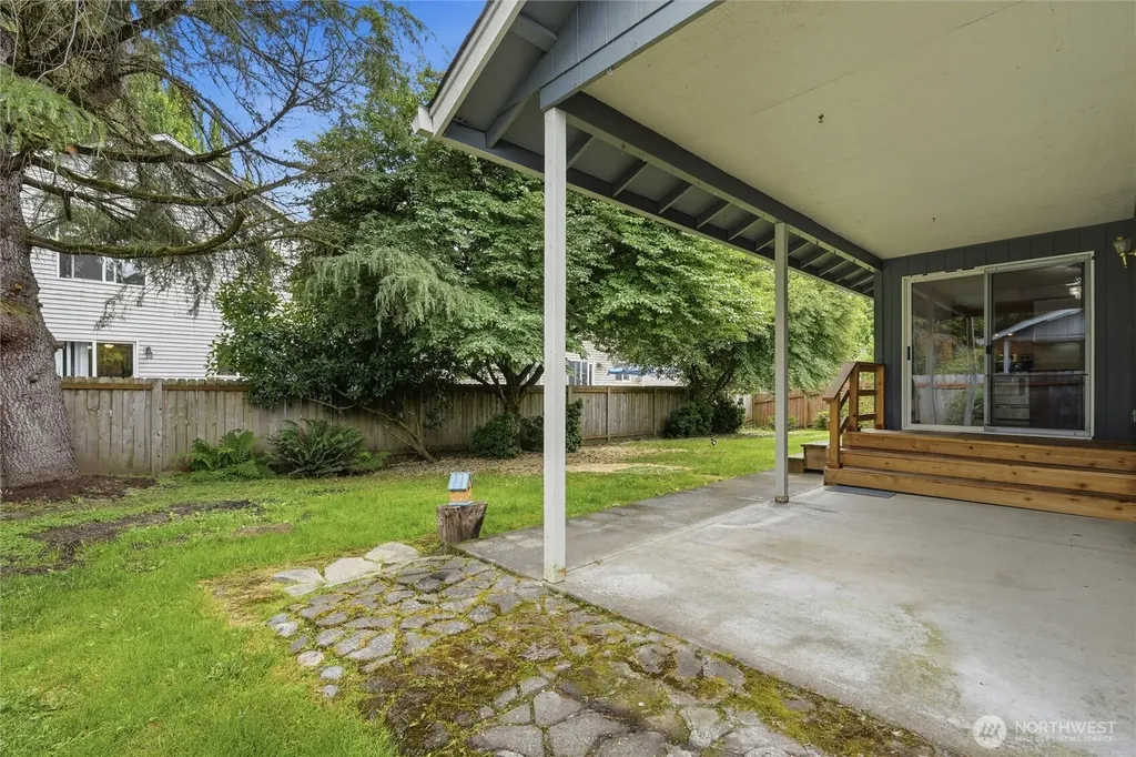 1908 Hawthorne Court Woodland WA 98674
