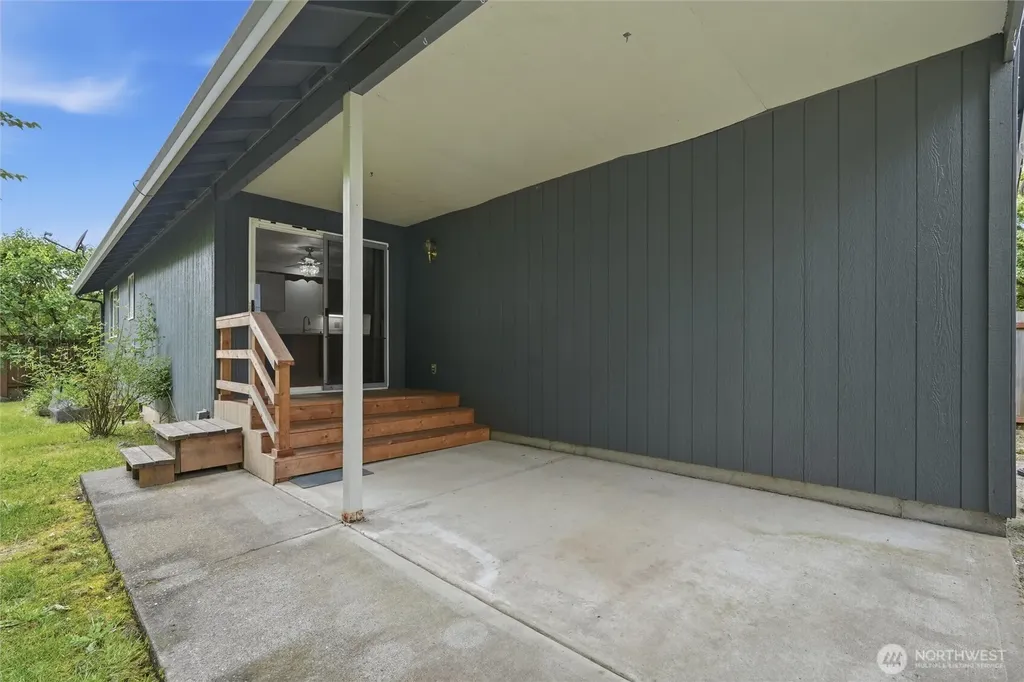 1908 Hawthorne Court Woodland WA 98674