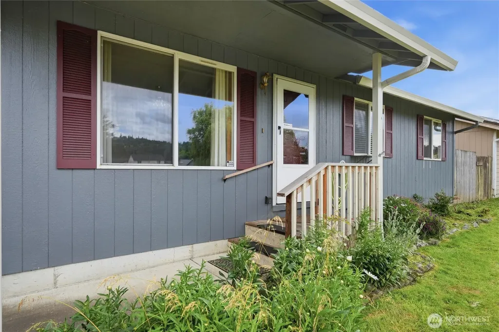 1908 Hawthorne Court Woodland WA 98674