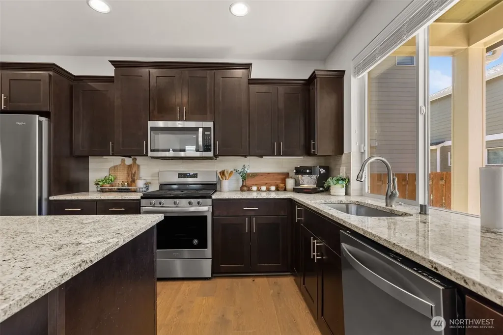 27343 14th Court S Des Moines WA 98198
