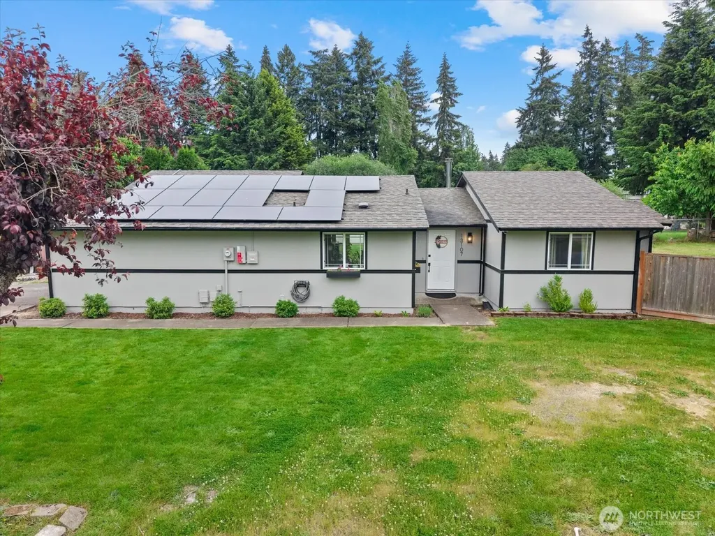 13107 108th Avenue Ct E Puyallup WA 98374