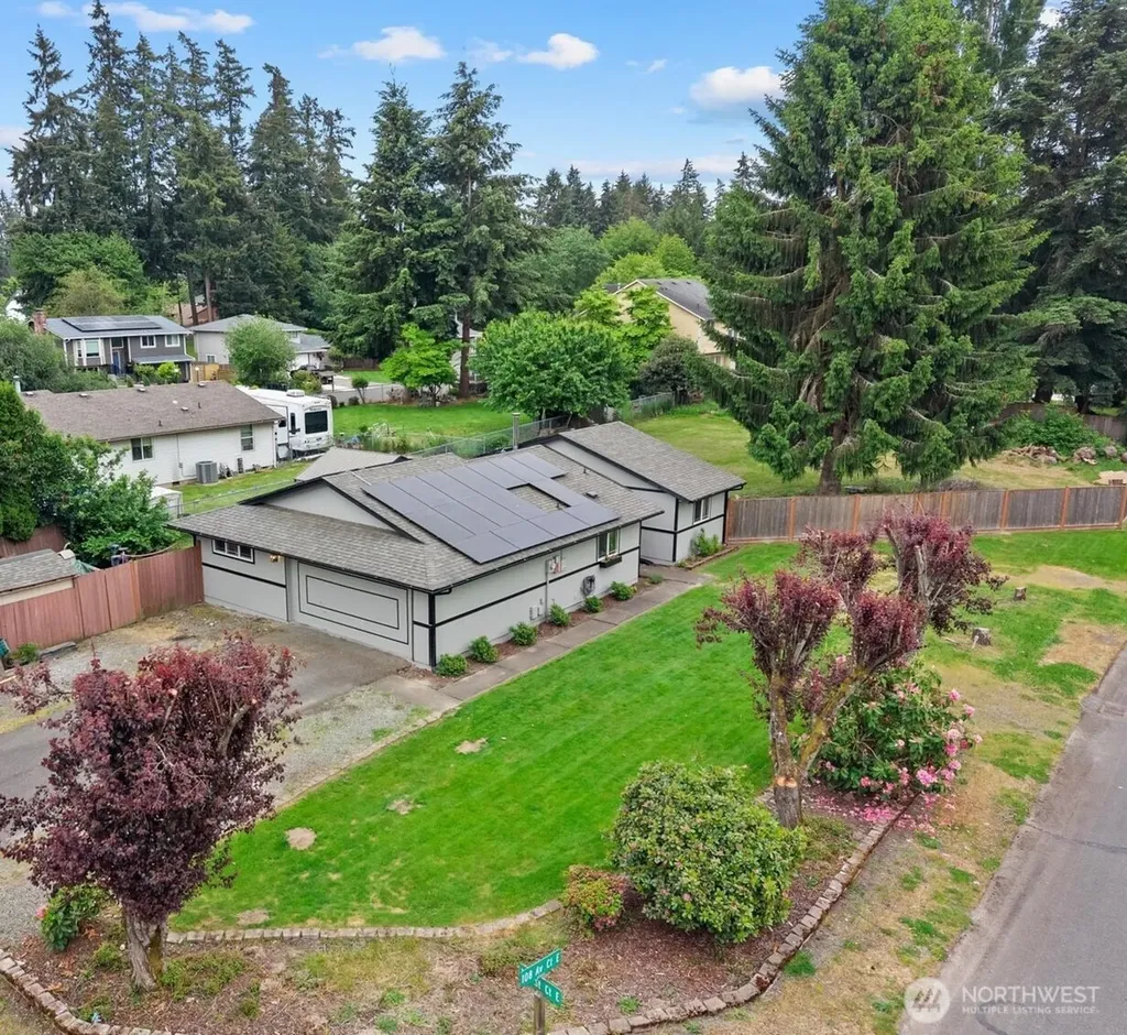 13107 108th Avenue Ct E Puyallup WA 98374