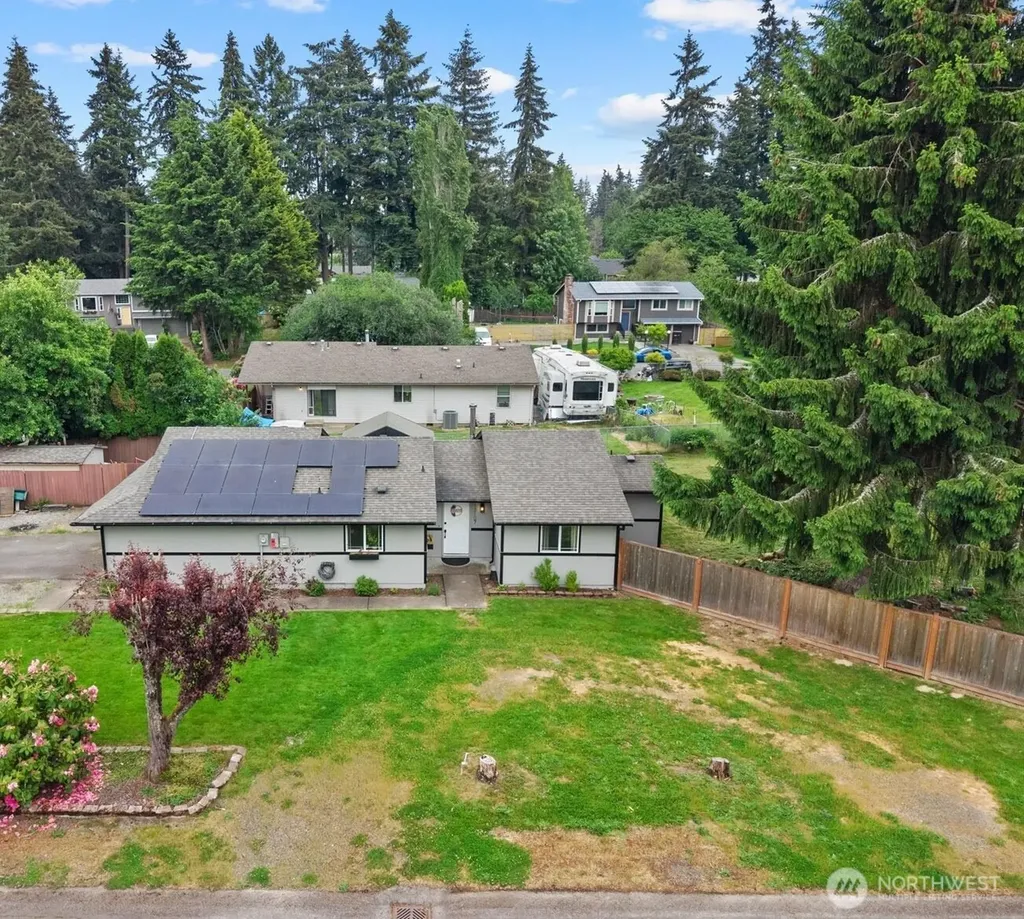 13107 108th Avenue Ct E Puyallup WA 98374
