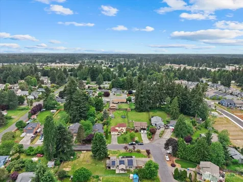 13107 108th Avenue Ct E Puyallup WA 98374