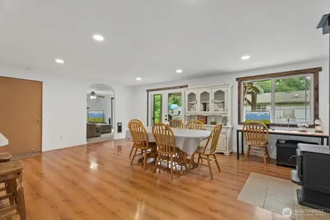 13107 108th Avenue Ct E Puyallup WA 98374
