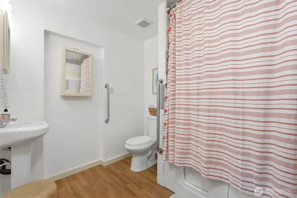 1313 NW Couch Street Camas WA 98607