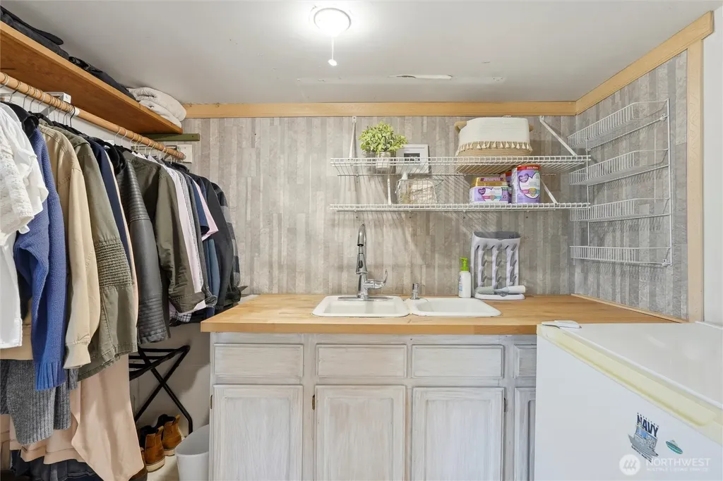 1313 NW Couch Street Camas WA 98607
