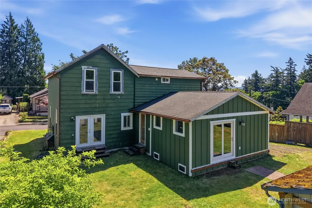 1313 NW Couch Street Camas WA 98607