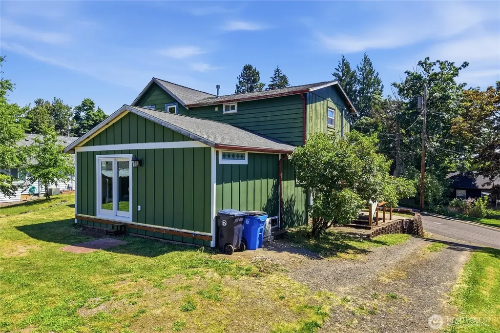 1313 NW Couch Street Camas WA 98607