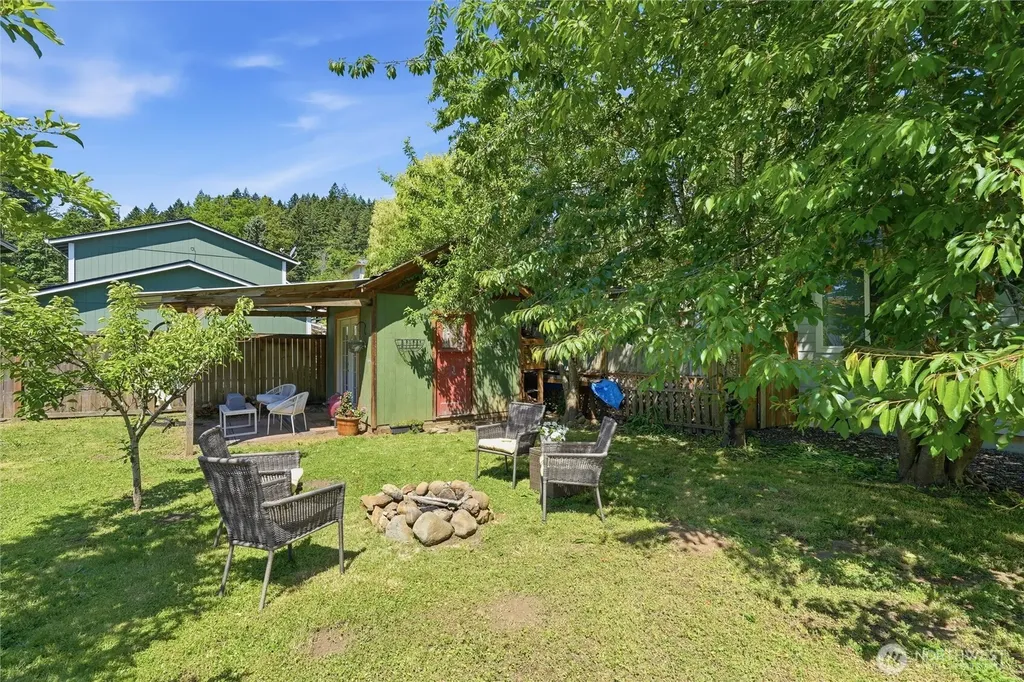 1313 NW Couch Street Camas WA 98607