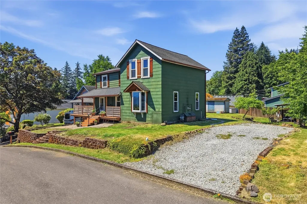 1313 NW Couch Street Camas WA 98607