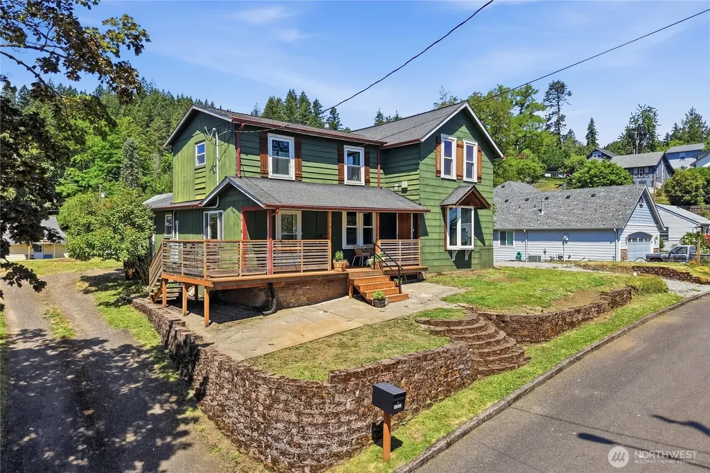 1313 NW Couch Street Camas WA 98607