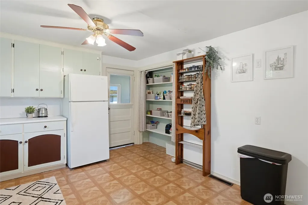 1313 NW Couch Street Camas WA 98607
