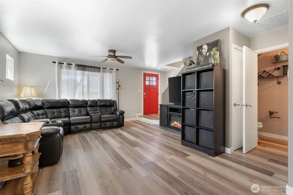 2588 Kristine Court Centralia WA 98531