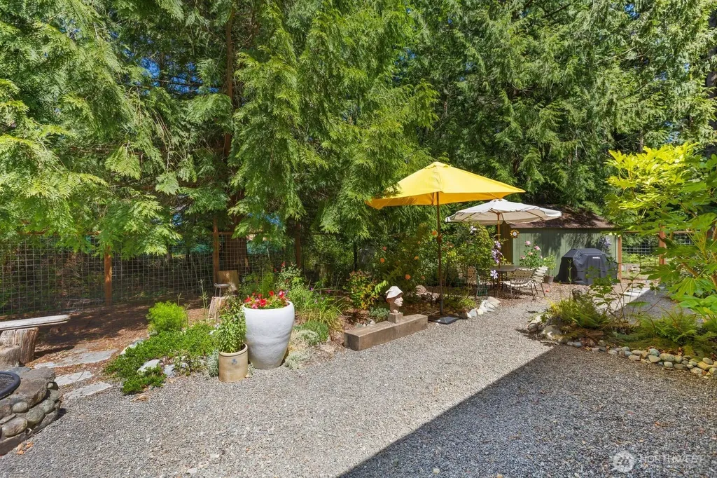 8234 Flagler Road Nordland WA 98358