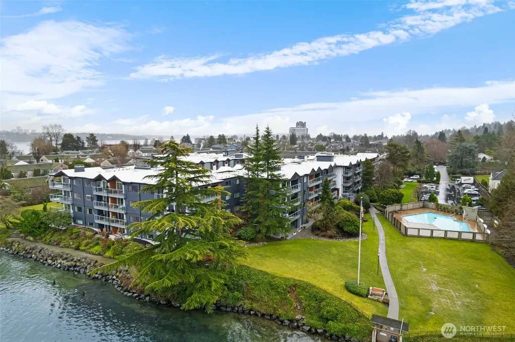 2500 Canterbury Lane E Seattle WA 98112