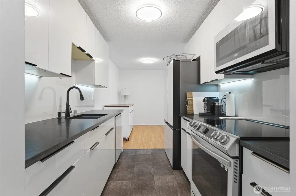 2500 Canterbury Lane E Seattle WA 98112