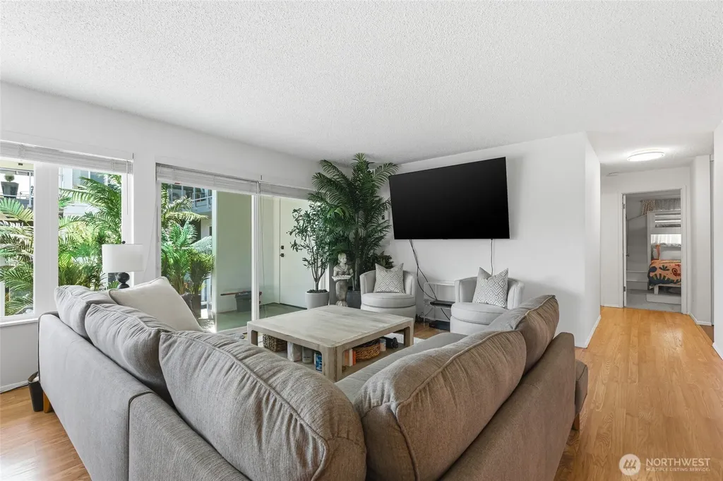 2500 Canterbury Lane E Seattle WA 98112