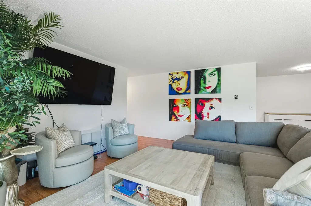2500 Canterbury Lane E Seattle WA 98112