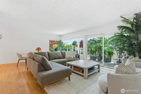 2500 Canterbury Lane E Seattle WA 98112