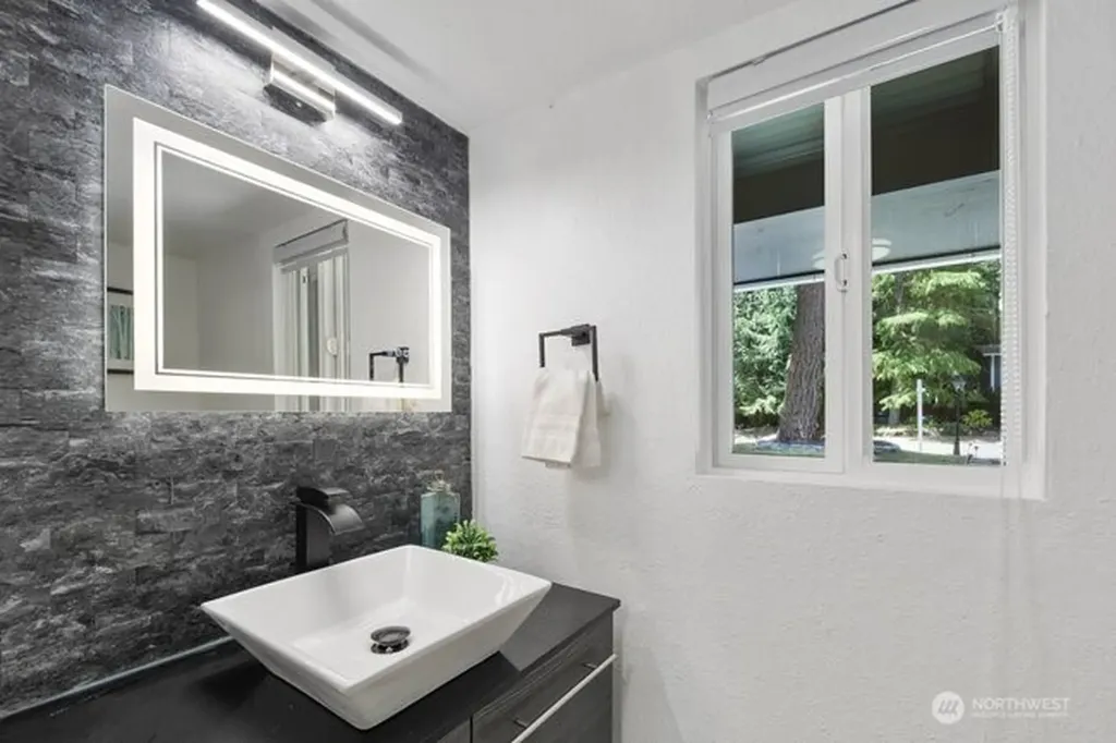 3310 220th Avenue SE Sammamish WA 98075
