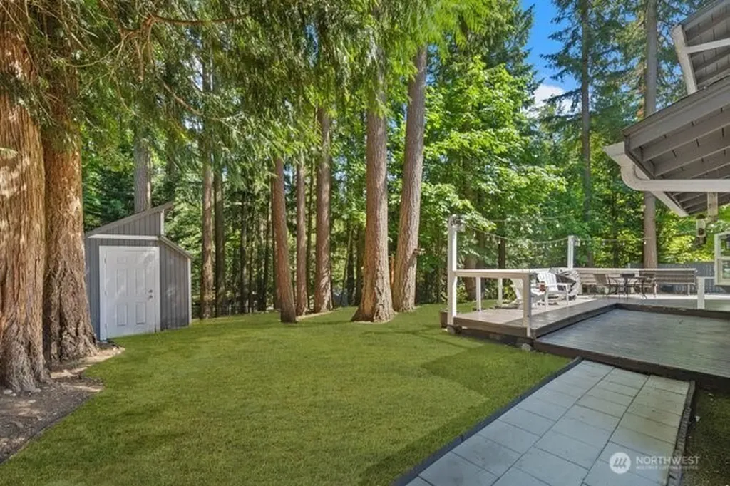 3310 220th Avenue SE Sammamish WA 98075