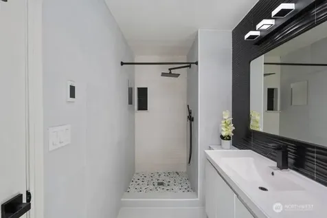 3310 220th Avenue SE Sammamish WA 98075