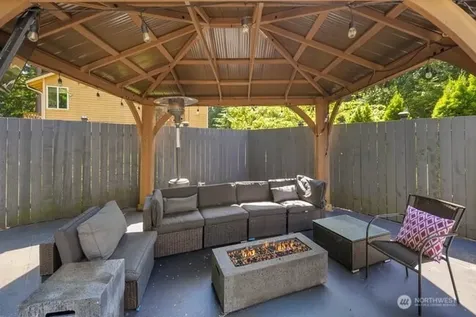 3310 220th Avenue SE Sammamish WA 98075