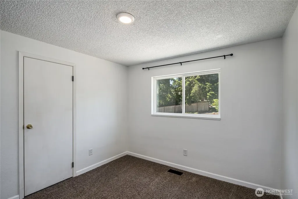 23621 36th Place W Brier WA 98036